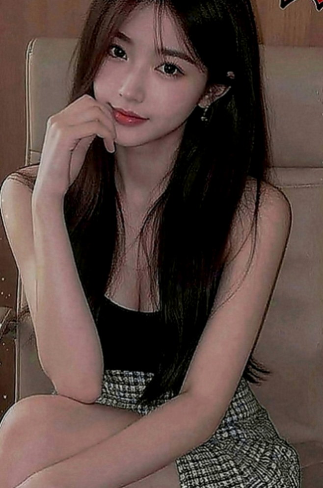 梧棲外送：函函 |騷騷少婦|164cm|55kg|D罩杯|18歲|#火爆款D奶紅牌空姐今日回臺  欲求不滿 真的太會玩臺騷浪了