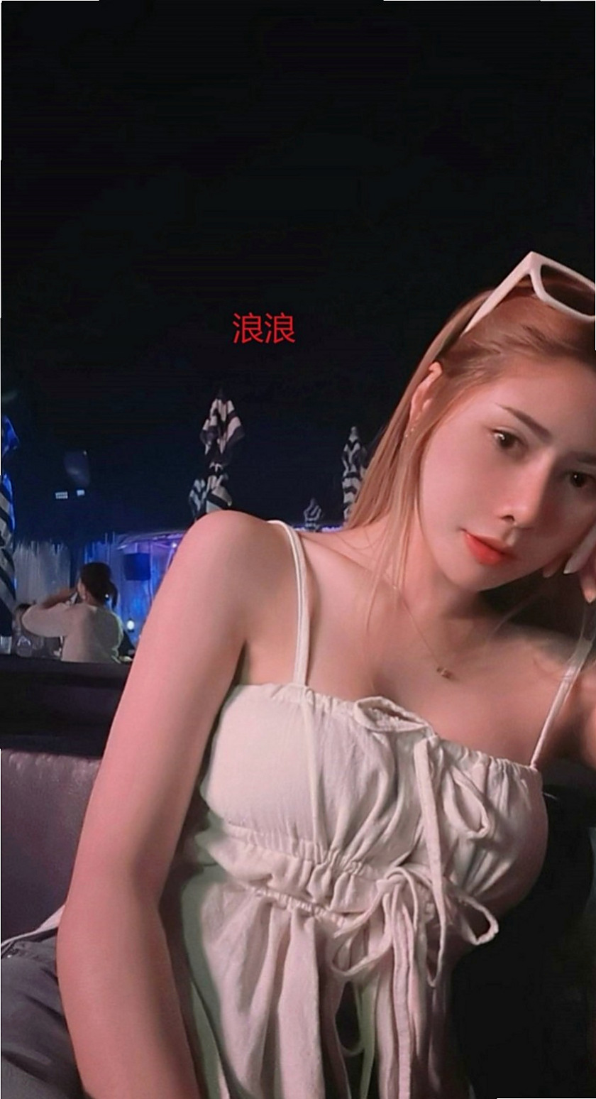 台南定點茶|全套服務：小丁 |學生妹妹|166cm|55kg|E罩杯|23歲|因為家境困難 出來賺錢 羞射等你幹 寂寞難耐